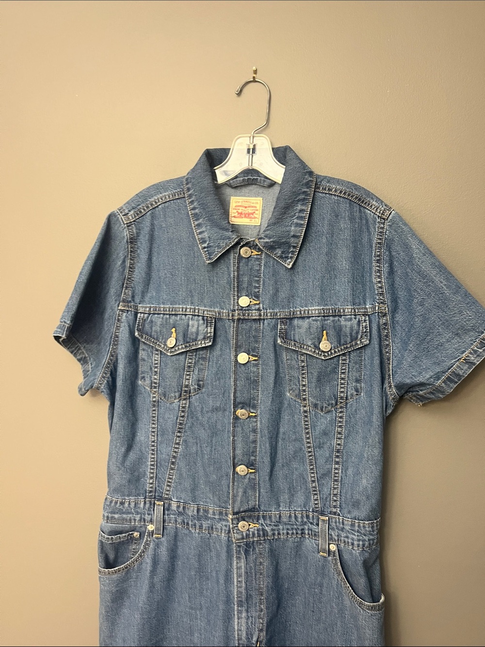Levi’s Women’s Classic Blue Denim Short Sleeve Jumpsuit - Size XL - Picture 3 of 11
